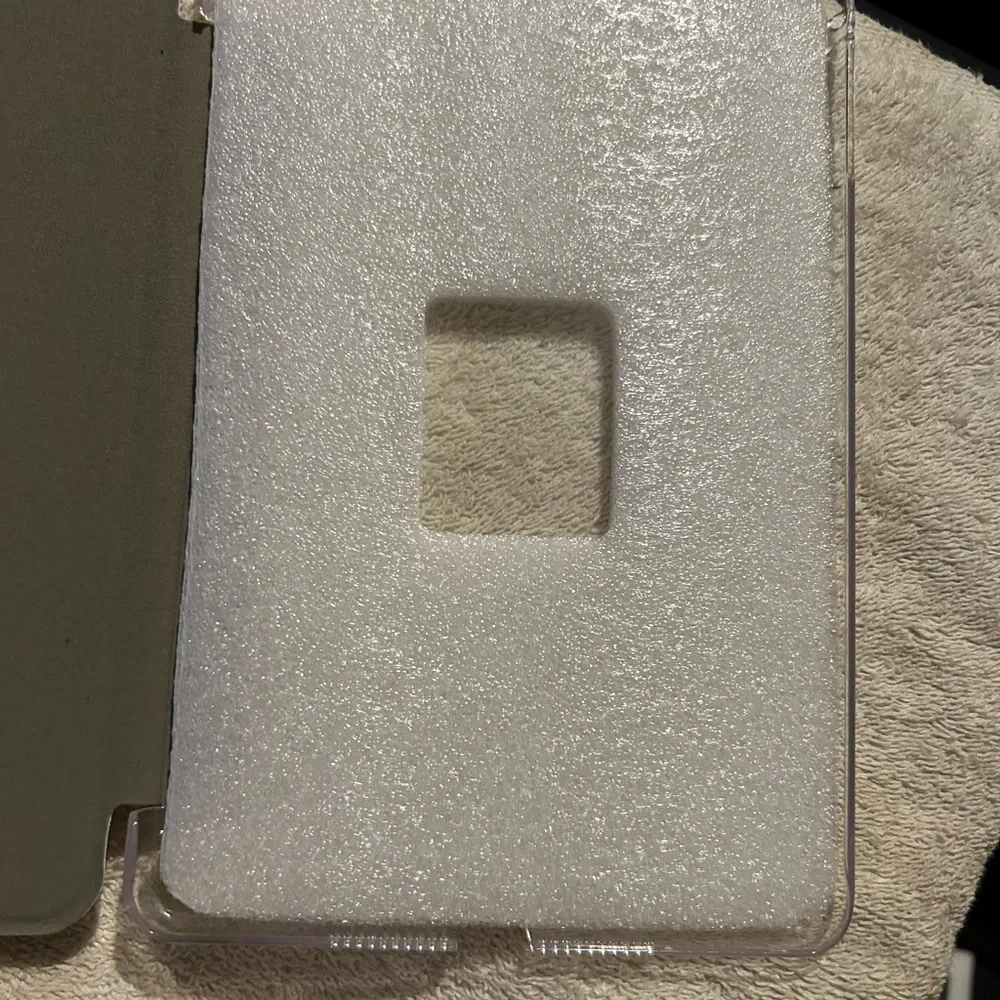 Tablet cover